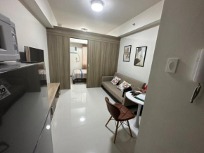 S Residences MOA - Alano's Place